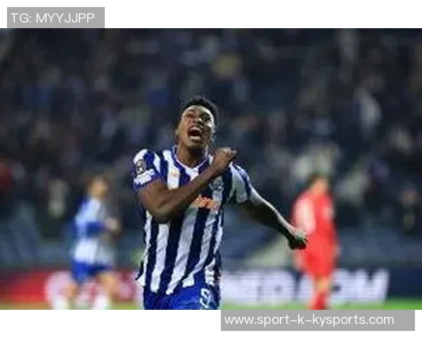 英媒热刺瞄准阿格霍瓦与弗拉霍维奇明夏免签竞争激烈 英媒热刺瞄准阿格霍瓦与弗拉霍维奇明夏免签竞争激烈