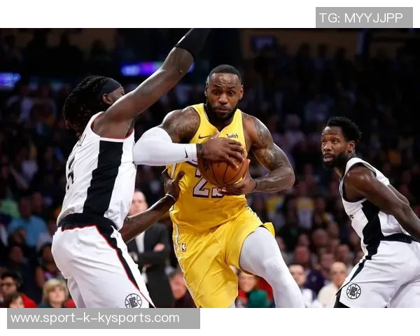 莫兰特谈欧文支持自己在逆境中感受到的温暖与力量 莫兰特谈欧文支持自己在逆境中感受到的温暖与力量